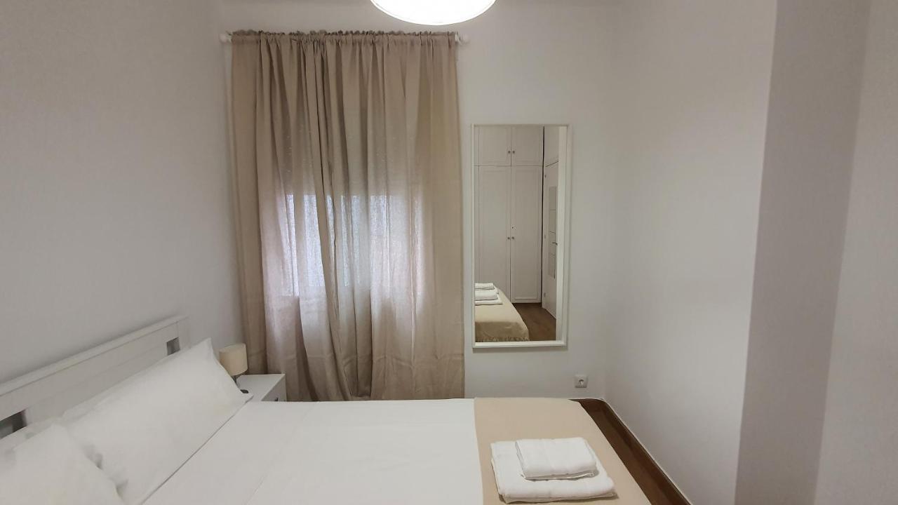 Opening Doors Sagrada Familia Apartment Barcelona Exterior photo